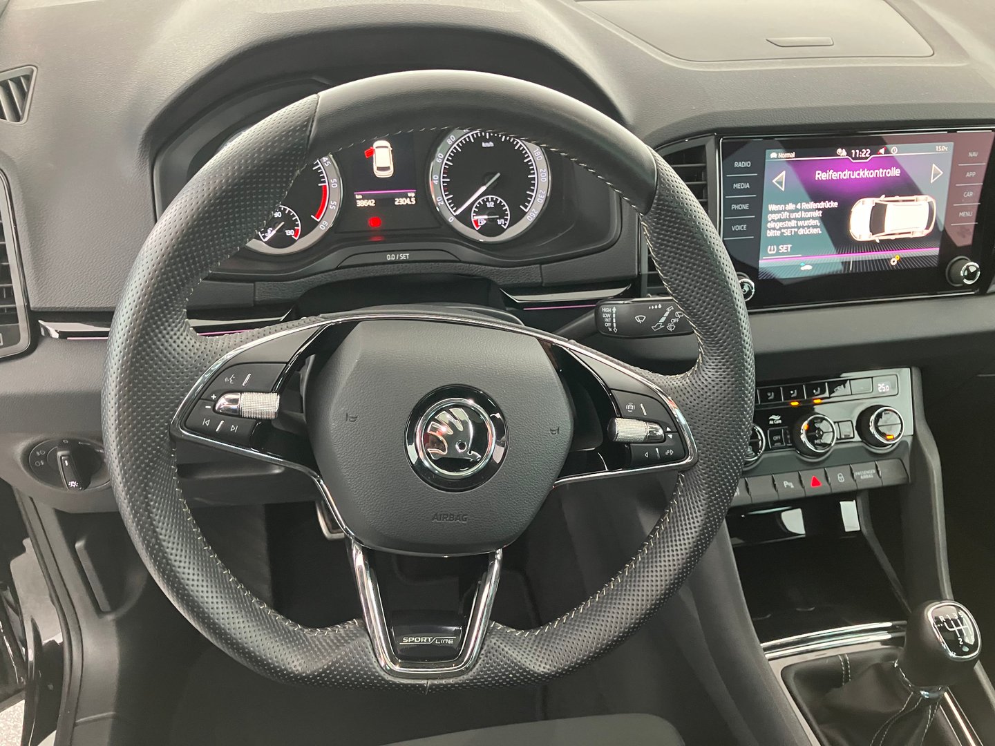 Škoda KAROQ SPORTLINE TDI | Bild 5 von 18