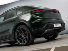 Porsche Macan 4S in OAKGRÜNMETALLIC NEO