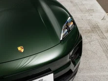 Porsche Macan 4S in OAKGRÜNMETALLIC NEO