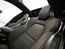 Porsche Macan 4S in OAKGRÜNMETALLIC NEO
