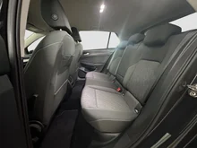 VW Golf Life mHeV TSI DSG in dunkelgrau - normal