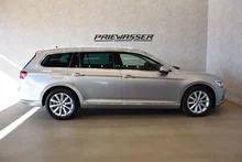 VW Passat Variant Highline TDI in K5 Tungsten Silver Metallic