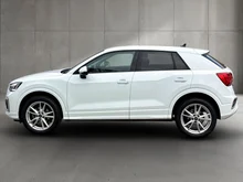Audi Q2 30 TFSI admired in arkonaweiss