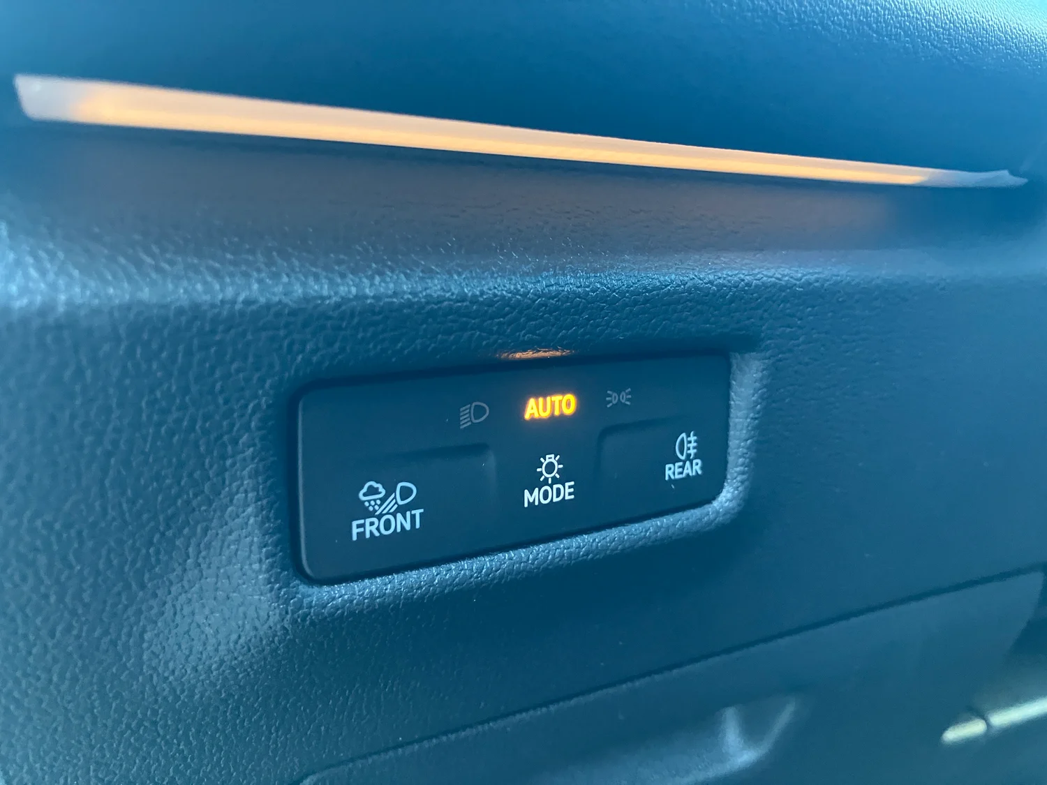 Bild eines VW Tiguan R-Line TDI 4MOTION DSG