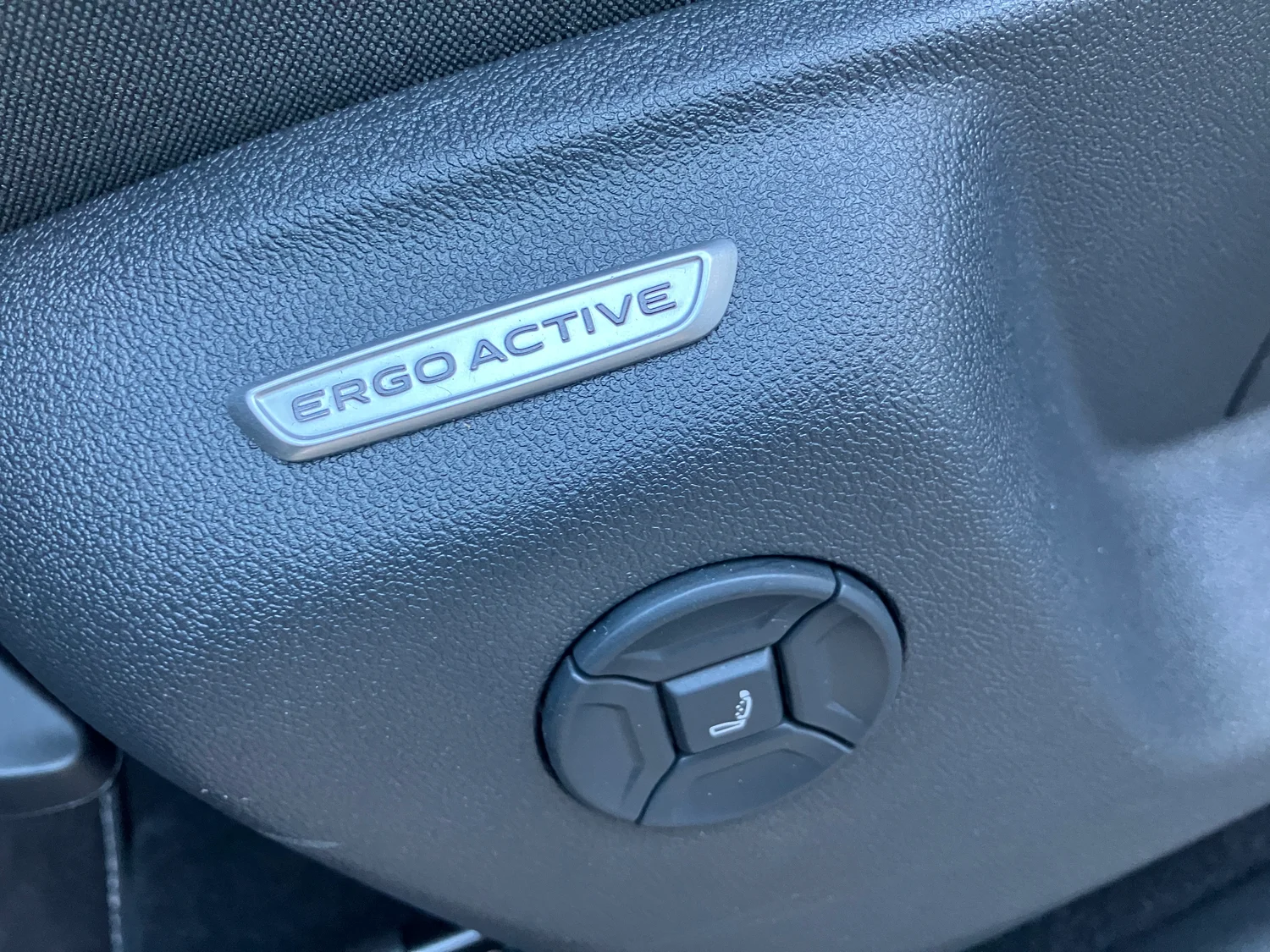 Bild eines VW Tiguan R-Line TDI 4MOTION DSG