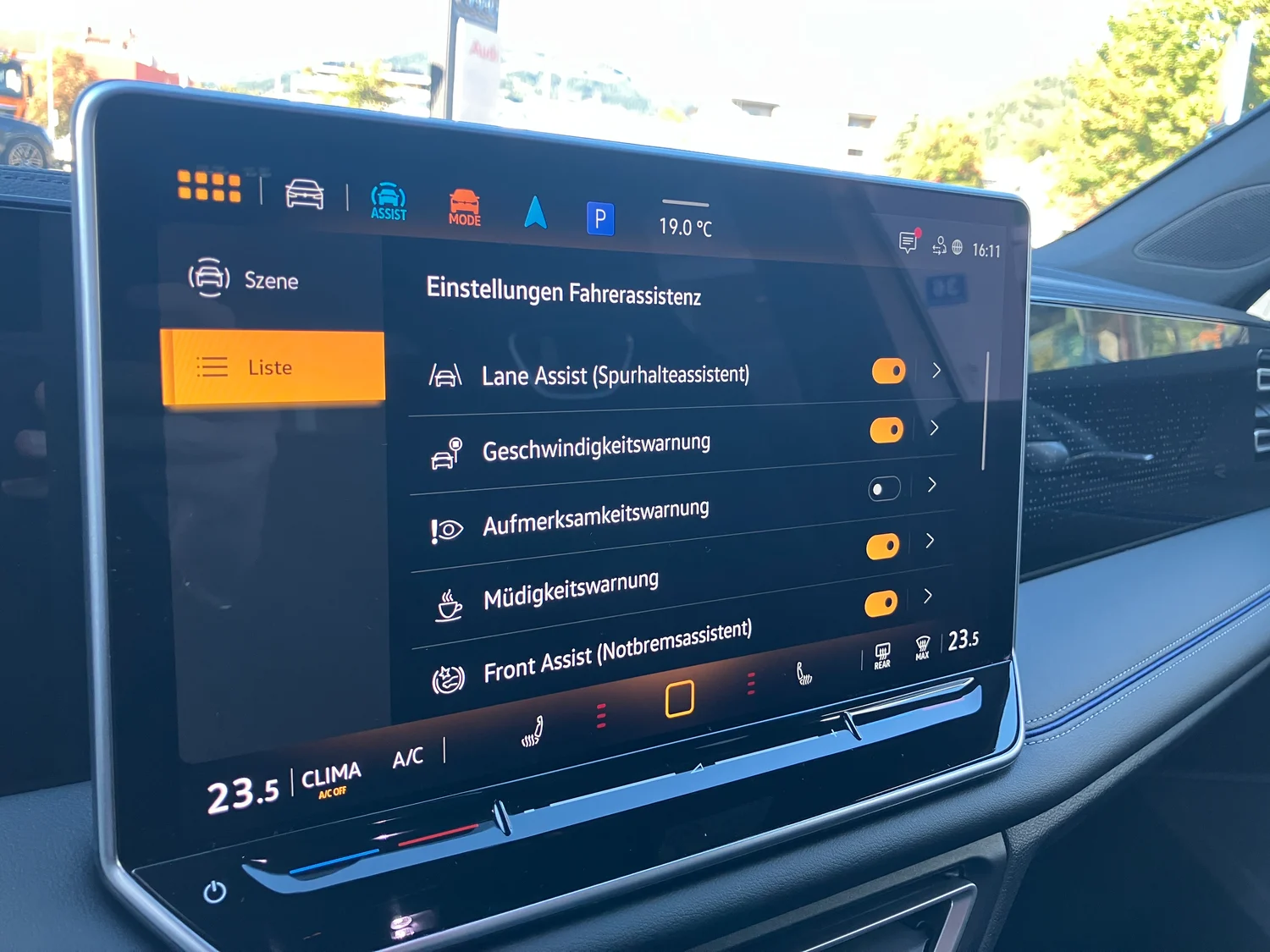 Bild eines VW Tiguan R-Line TDI 4MOTION DSG