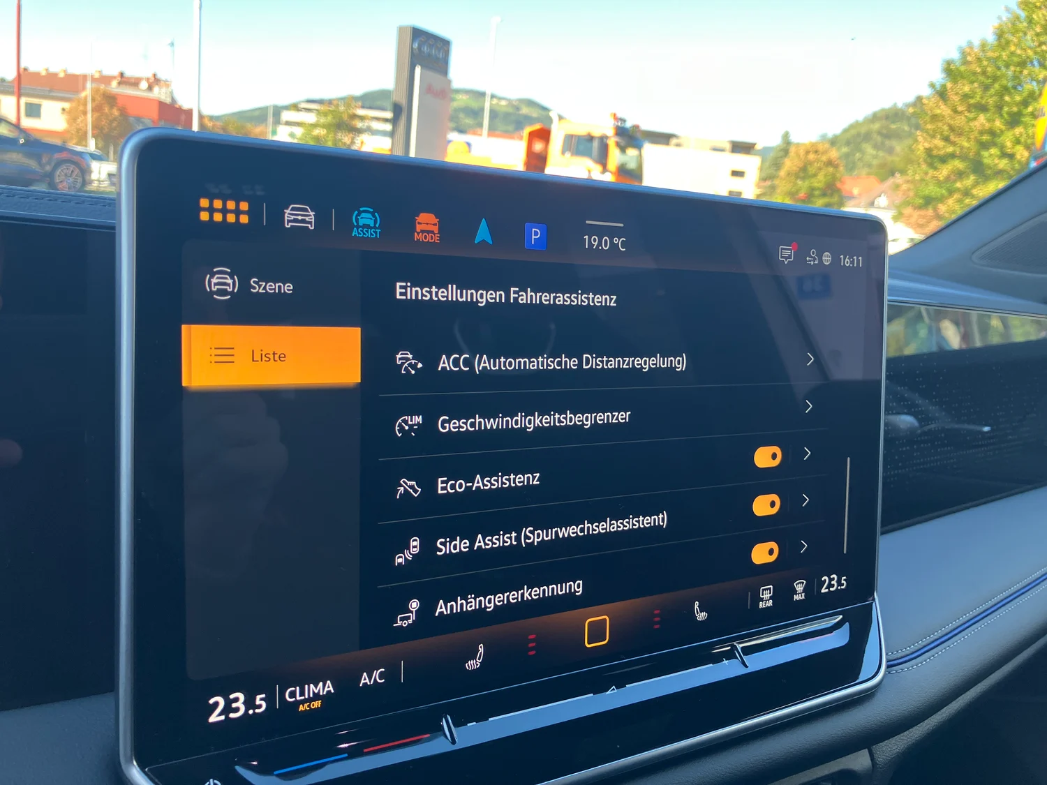 Bild eines VW Tiguan R-Line TDI 4MOTION DSG