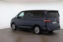 VW Multivan Business ÜH eHybrid 180 kW 4M in Starlightblue Metallic