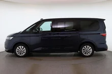 VW Multivan Business ÜH eHybrid 180 kW 4M in Starlightblue Metallic