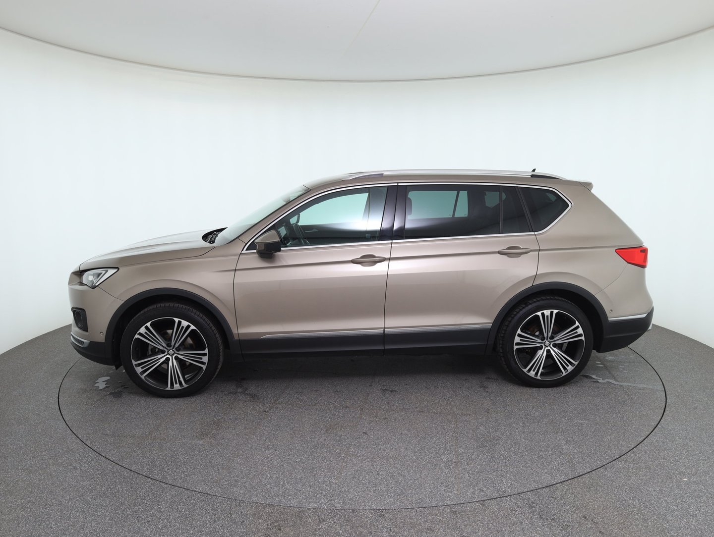 SEAT Tarraco Xcellence 2.0 TDI DSG 4Drive | Bild 8 von 34