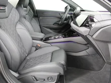 Audi A6 Avant e-hybrid quattro 270 kW in Daytonagrau Perleffekt