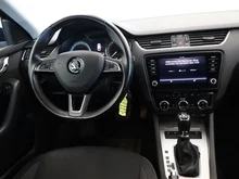 Škoda Octavia Combi 4x4 Ambition TDI DSG in Pacific-Blau