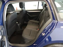 Škoda Octavia Combi 4x4 Ambition TDI DSG in Pacific-Blau