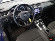 Škoda Octavia Combi 4x4 Ambition TDI DSG in Pacific-Blau