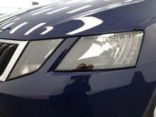 Škoda Octavia Combi 4x4 Ambition TDI DSG in Pacific-Blau