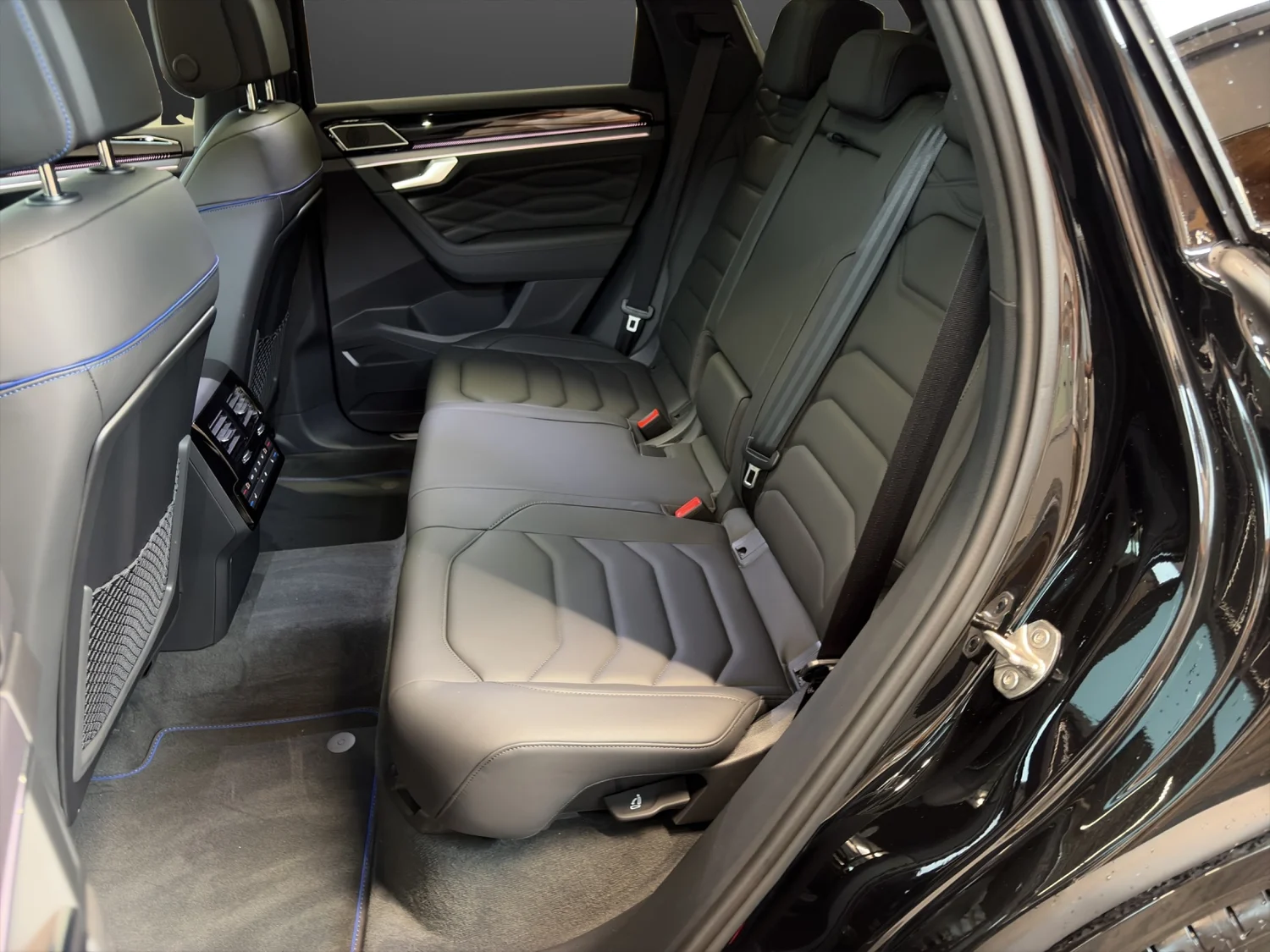 Bild eines Touareg R eHybrid TSI 4M. Final Edition