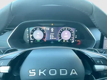 Škoda Octavia Combi Selection TSI mHEV DSG in Black-Magic Perleffekt