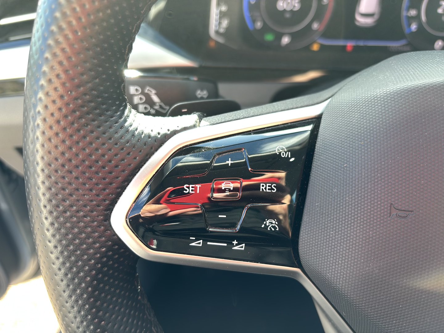 VW Arteon SB Elegance TDI DSG 4MOTION | Bild 16 von 29