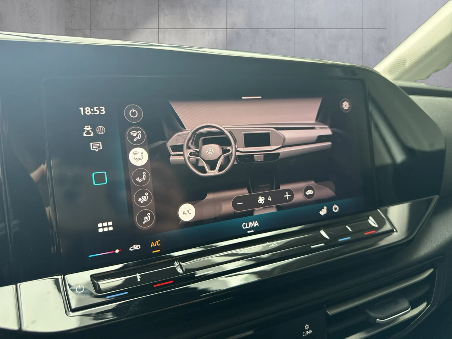 Bild eines VW Caddy Cargo TDI 4MOTION