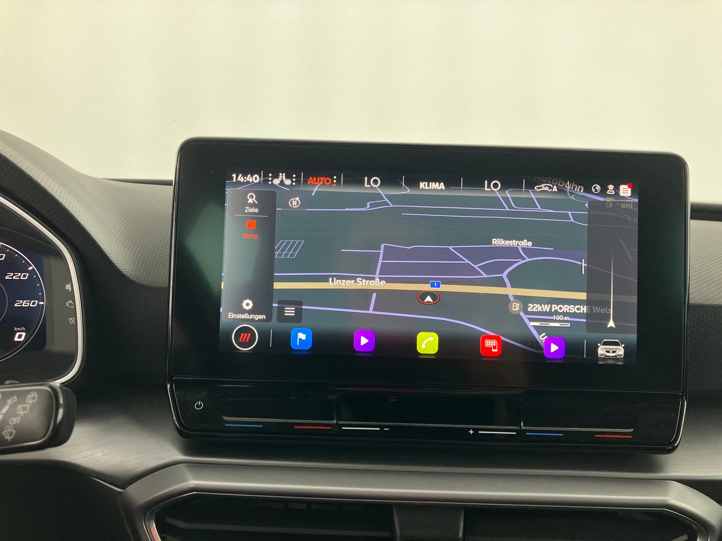 SEAT Leon SP Kombi FR 2.0 TDI DSG | Bild 7 von 16