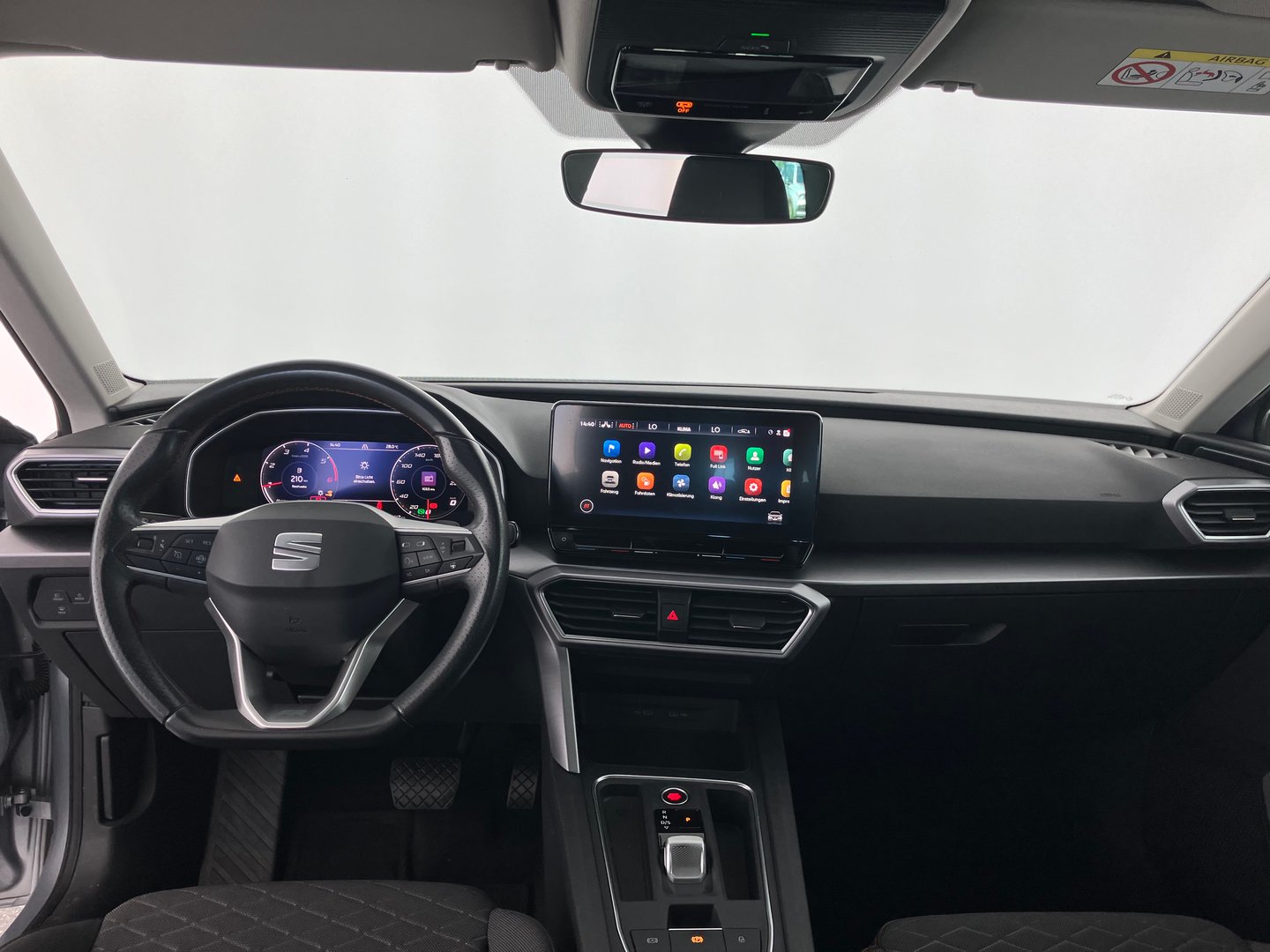 SEAT Leon SP Kombi FR 2.0 TDI DSG | Bild 5 von 16