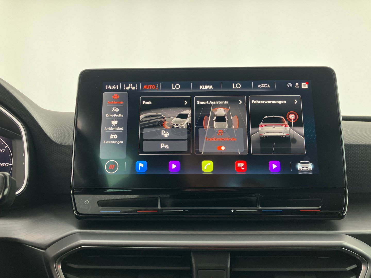 SEAT Leon SP Kombi FR 2.0 TDI DSG | Bild 10 von 16