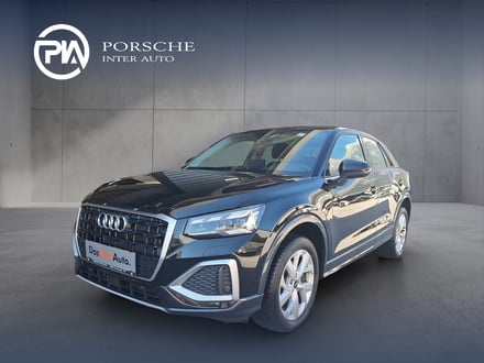 Audi Q2 35 TFSI admired