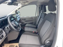 VW Transporter Kombi LR TDI in Clear White