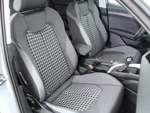 Thumbnail-Foto von Fahrzeug