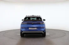 VW T-Roc Life eTSI DSG in Celestial Blue Dach Black Uni