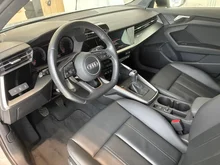 Audi A3 Sportback 35 TDI S line exterieur in gletscherweiß metallic