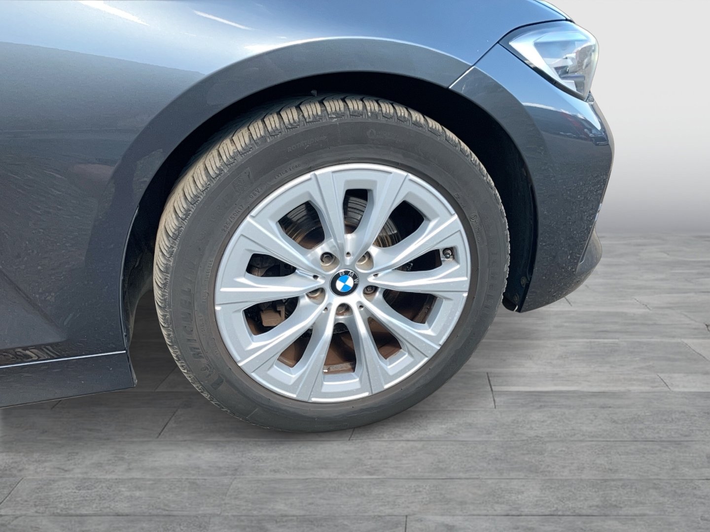 BMW 318d 48 V Touring Aut. | Bild 7 von 27