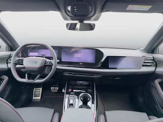 Bild eines Audi A6 allroad e-hybrid quattro 270 kW