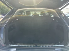 Audi Q8 55 e-tron quattro business in Magnetgrau