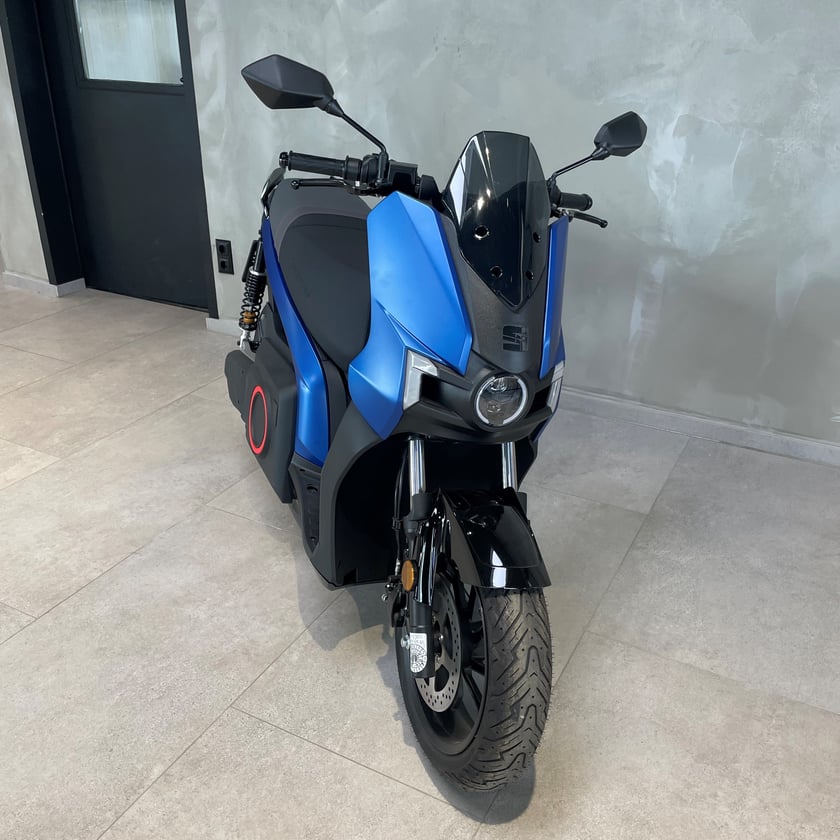 SEAT e-Roller 50 Tarifa Blue