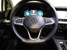 VW Golf Life TDI 4MOTION DSG in Pure White