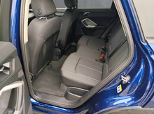 Audi Q3 35 TDI advanced exterieur in NAVARRABLAU METALLIC