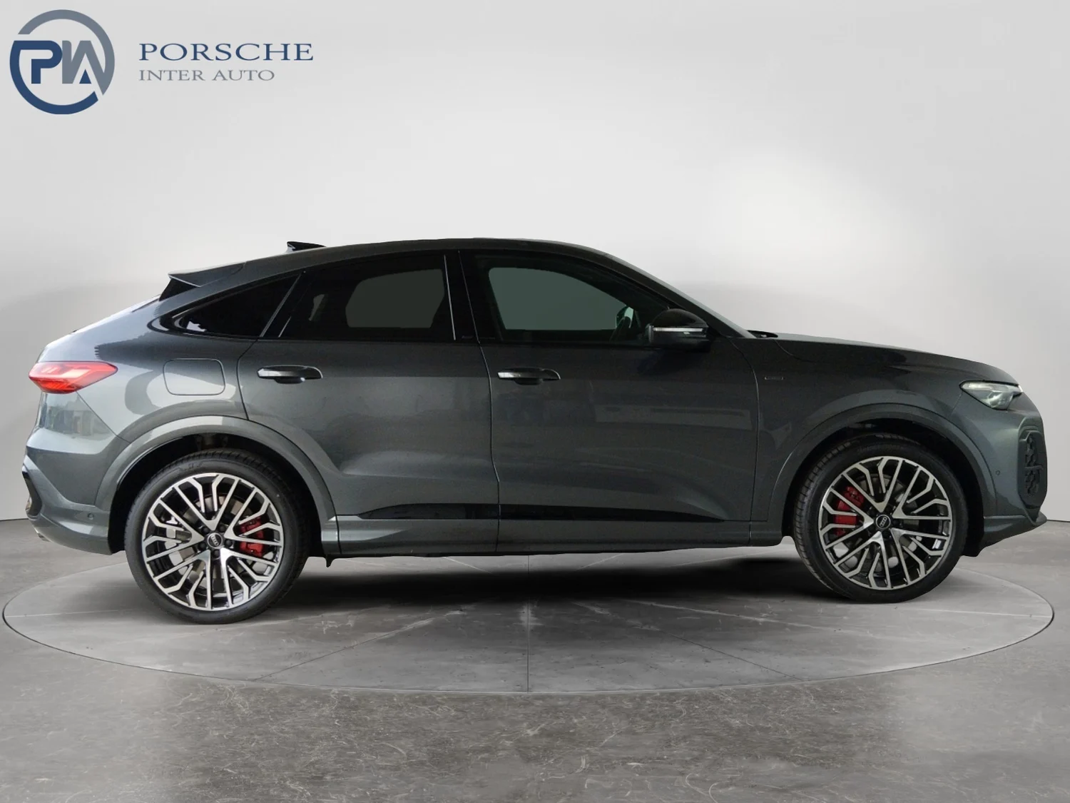 Bild eines Audi Q5 Sportback e-hybrid quattro 270 KW