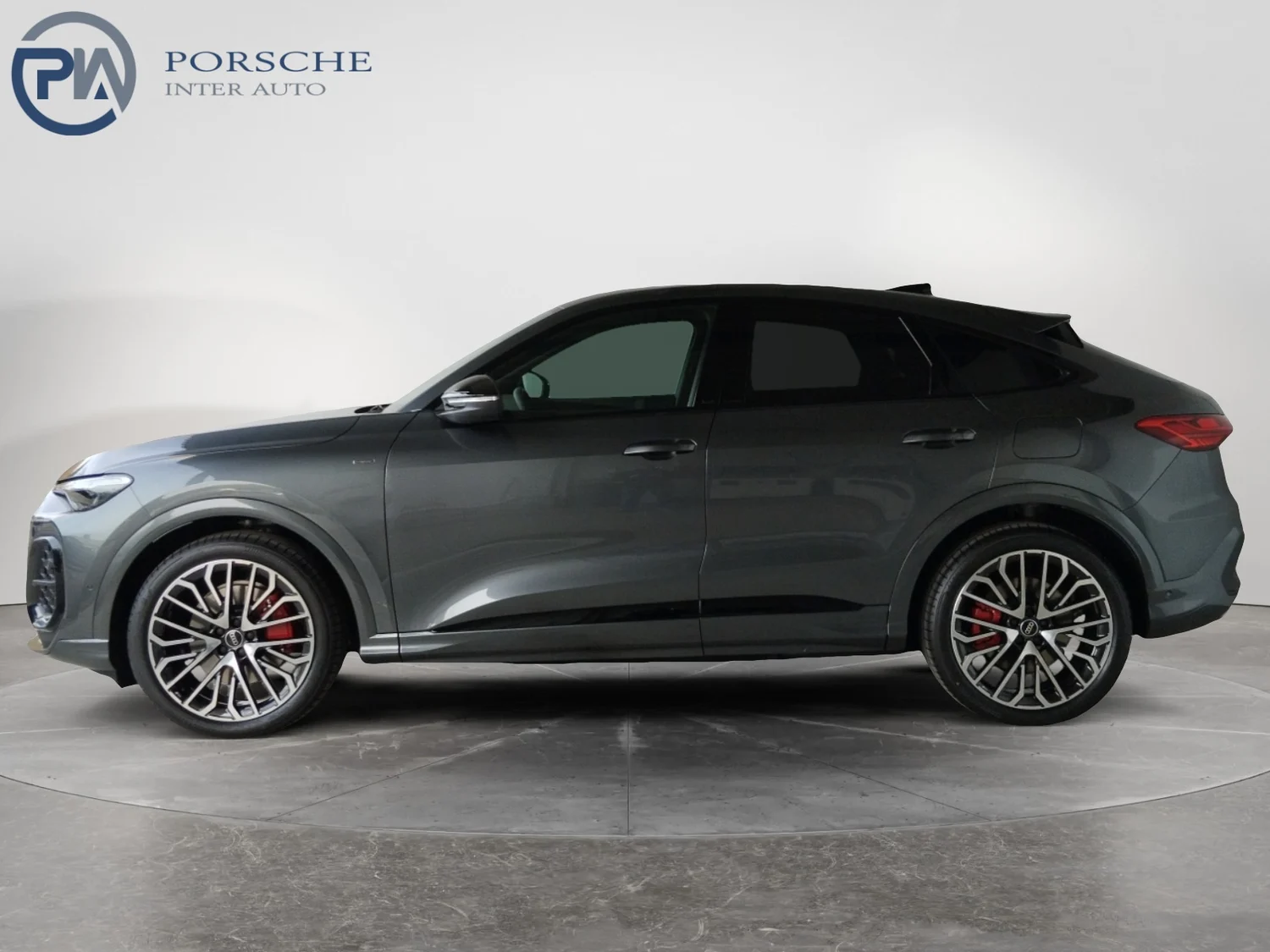 Bild eines Audi Q5 Sportback e-hybrid quattro 270 KW