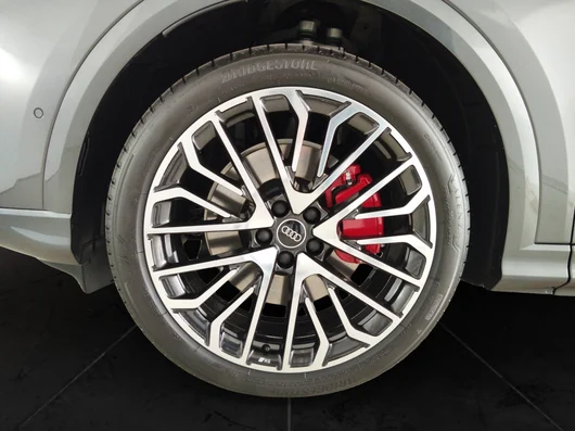 Bild eines Audi Q5 Sportback e-hybrid quattro 270 KW