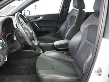 Audi A1 Sportback 1.2 TFSI Ambition in gletscherweiß metallic