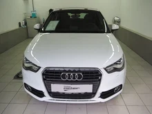 Audi A1 Sportback 1.2 TFSI Ambition in gletscherweiß metallic