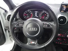Audi A1 Sportback 1.2 TFSI Ambition in gletscherweiß metallic