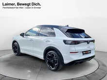 VW T-Roc R-Line eTSI DSG in Pure White Dach Black Uni