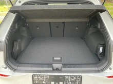 VW T-Roc R-Line eTSI DSG in Pure White Dach Black Uni