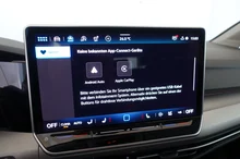 VW Golf Variant Business TDI in Delfingrau Metallic