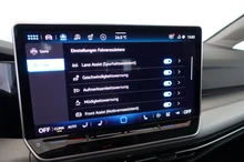 VW Golf Variant Business TDI in Delfingrau Metallic