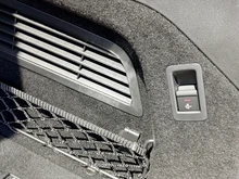 Audi A6 Avant e-hybrid quattro 220 kW in Mythosschwarz Metallic