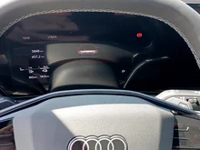 Audi A6 Avant e-hybrid quattro 220 kW in Mythosschwarz Metallic
