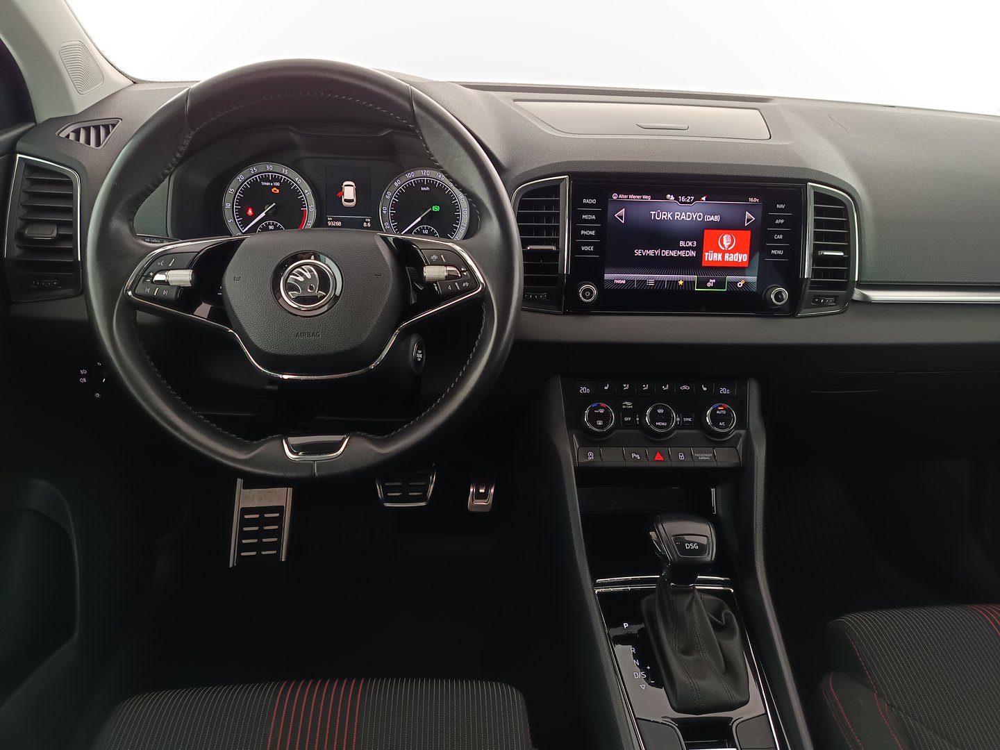Škoda KAROQ Ambition SC TDI DSG | Bild 14 von 32
